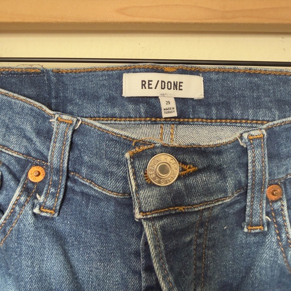 Redone Women Jeans 29" 90s High Rise Ankle Crop Fray Hem Button Fly Dark Wash - Picture 5 of 12